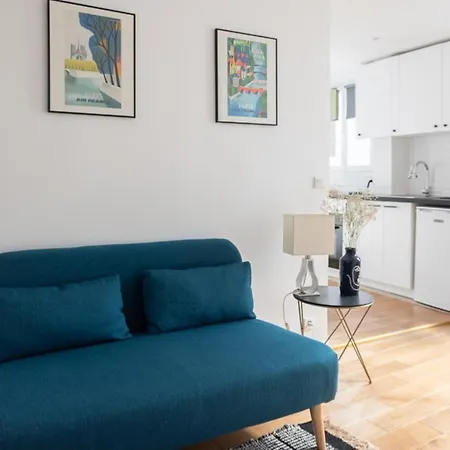 Apartment Quiet And Refurbished Nest Near Montmartre Paris